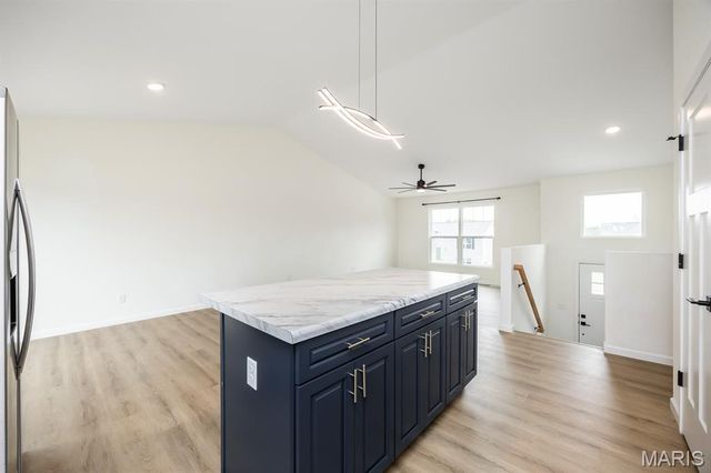 501 Somerset Drive, Pontoon Beach, IL 62040