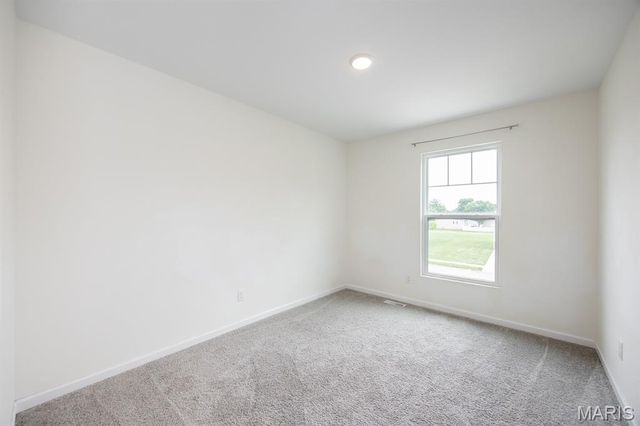 501 Somerset Drive, Pontoon Beach, IL 62040