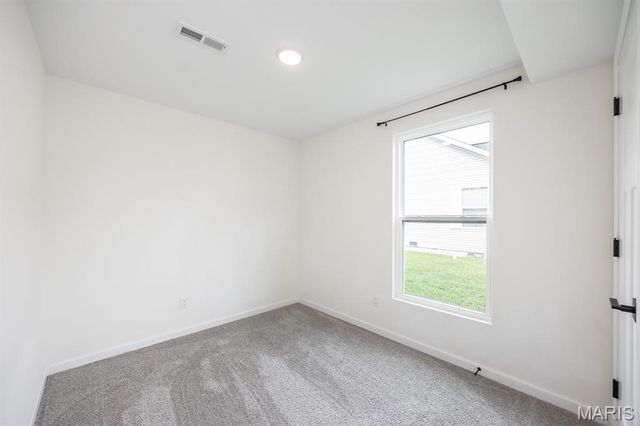 501 Somerset Drive, Pontoon Beach, IL 62040