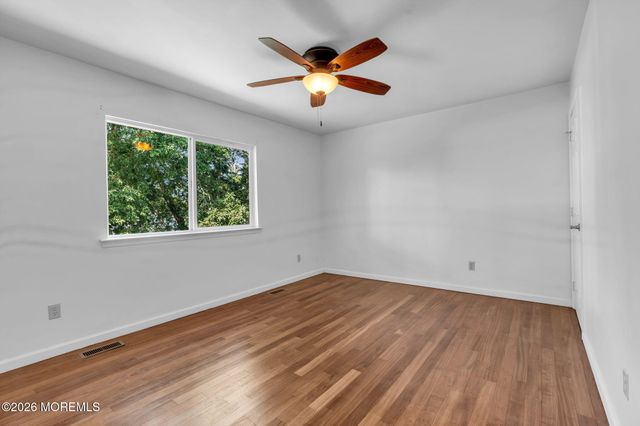 113 Barnegat Boulevard S, Barnegat, NJ 08005