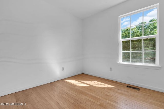 113 Barnegat Boulevard S, Barnegat, NJ 08005