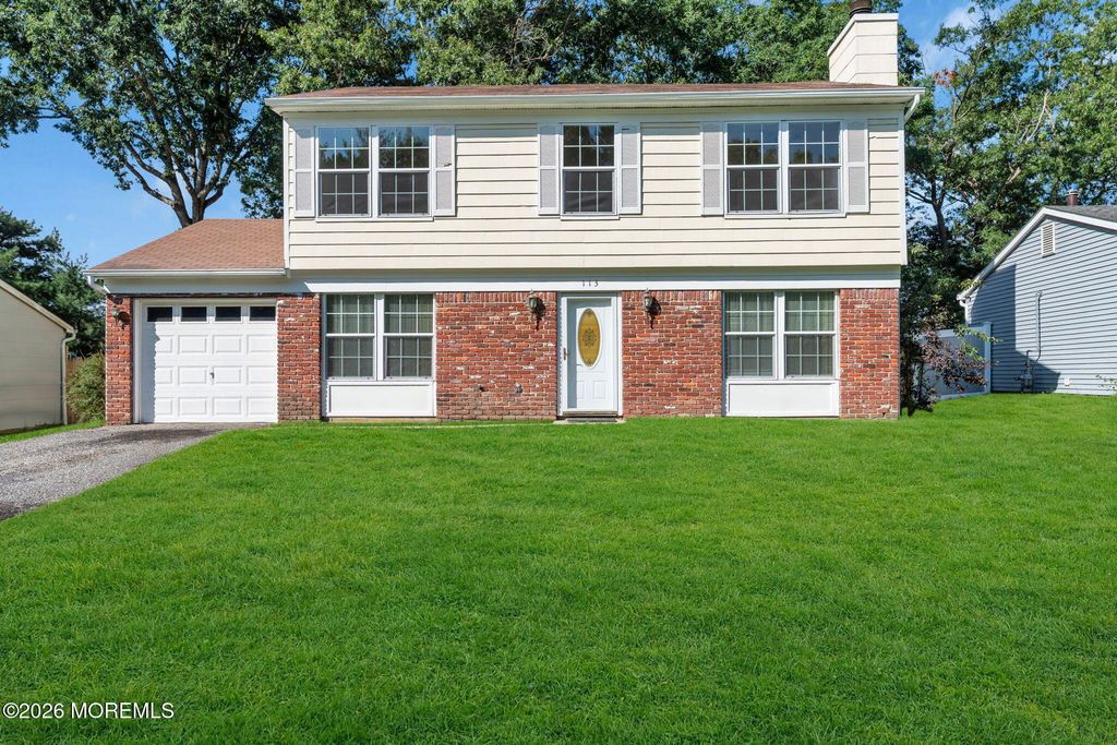 113 Barnegat Boulevard S, Barnegat, NJ 08005
