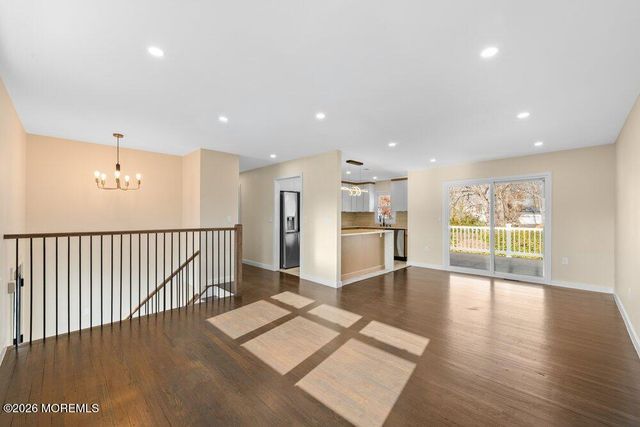 330 Cokes Drive, Toms River, NJ 08753