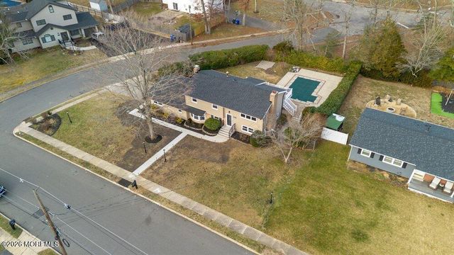 330 Cokes Drive, Toms River, NJ 08753