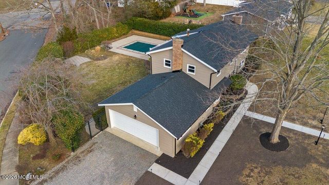 330 Cokes Drive, Toms River, NJ 08753