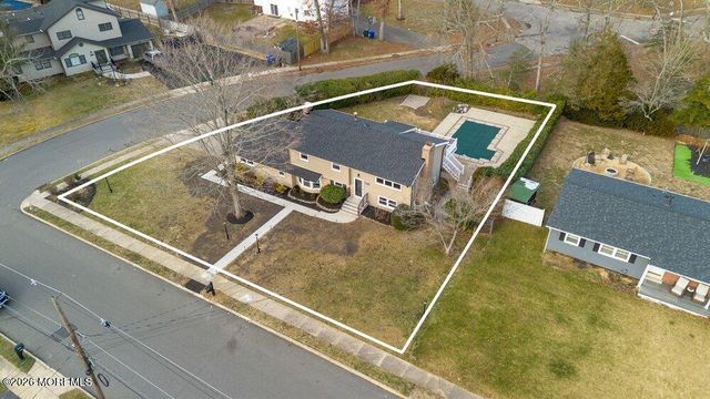 330 Cokes Drive, Toms River, NJ 08753