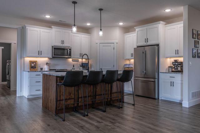 13877 S RANGELINE RD, Ashland, MO 65010