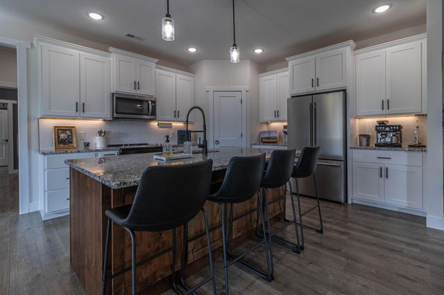 13877 S RANGELINE RD, Ashland, MO 65010