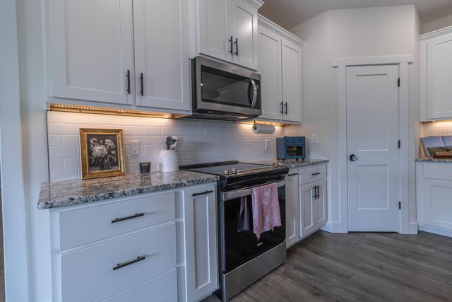 13877 S RANGELINE RD, Ashland, MO 65010