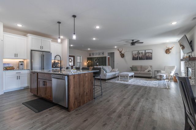 13877 S RANGELINE RD, Ashland, MO 65010