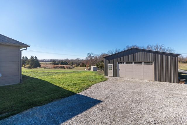 13877 S RANGELINE RD, Ashland, MO 65010