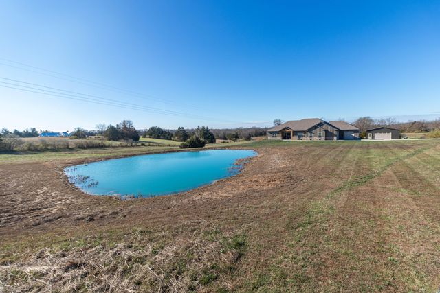 13877 S RANGELINE RD, Ashland, MO 65010