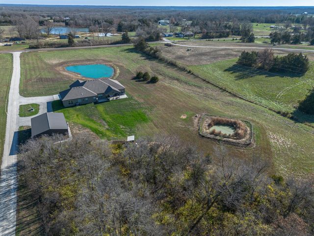 13877 S RANGELINE RD, Ashland, MO 65010