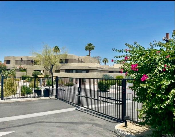 481 Bradshaw Lane 13, Palm Springs, CA 92262