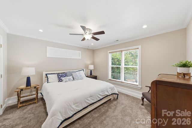6746 Wynfaire Lane, Charlotte, NC 28210