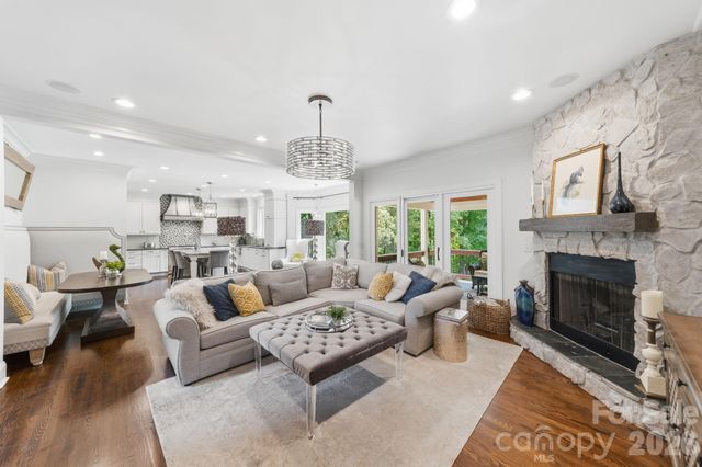6746 Wynfaire Lane, Charlotte, NC 28210