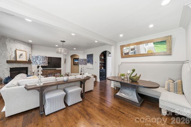 6746 Wynfaire Lane, Charlotte, NC 28210