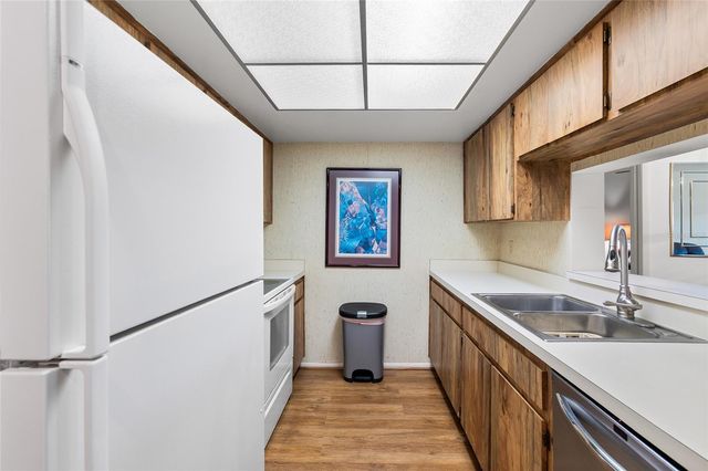 2587 COUNTRYSIDE BOULEVARD 6110, Clearwater, FL 33761