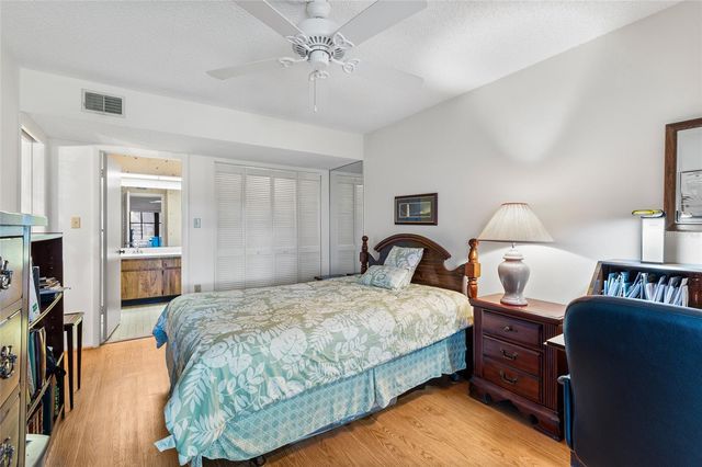2587 COUNTRYSIDE BOULEVARD 6110, Clearwater, FL 33761