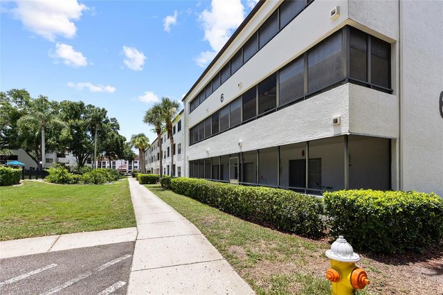 2587 COUNTRYSIDE BOULEVARD 6110, Clearwater, FL 33761