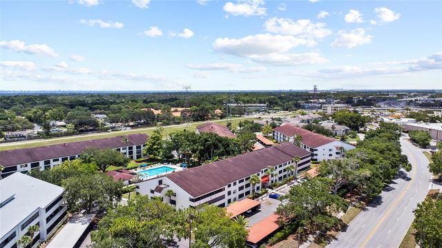 2587 COUNTRYSIDE BOULEVARD 6110, Clearwater, FL 33761