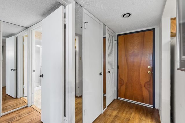2587 COUNTRYSIDE BOULEVARD 6110, Clearwater, FL 33761