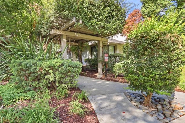 1121 Cooper River Drive, San Jose, CA 95126