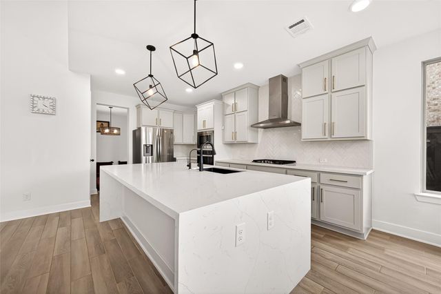 2511 Falling Fig Ln, Richmond, TX 77406