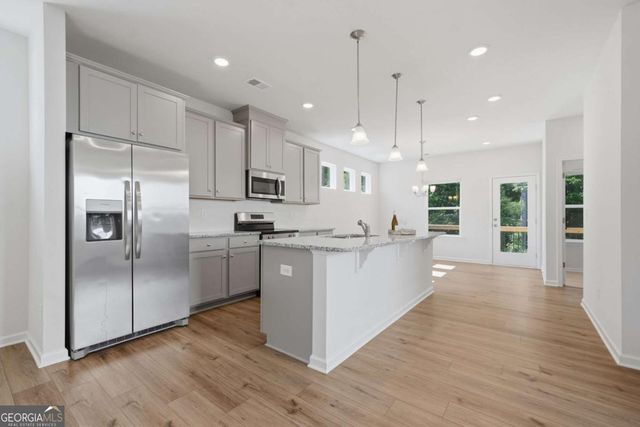 1670 Eagle Drive, Woodstock, GA 30189