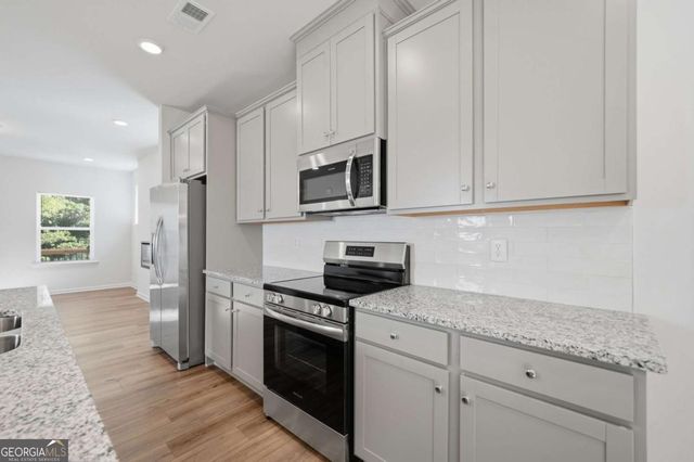 1670 Eagle Drive, Woodstock, GA 30189
