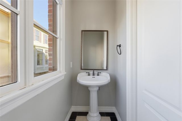 9295 Buffalo Speedway, Houston, TX 77025