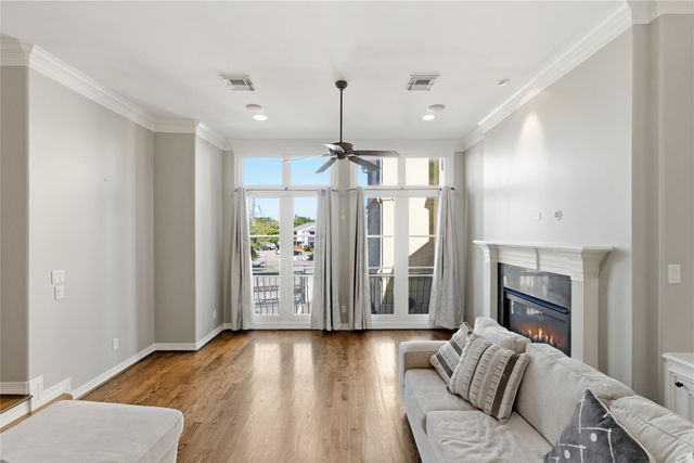 9295 Buffalo Speedway, Houston, TX 77025