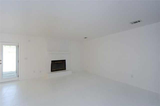 160 Timber Creek Lane SW, Marietta, GA 30060