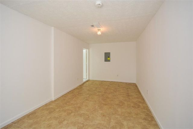160 Timber Creek Lane SW, Marietta, GA 30060