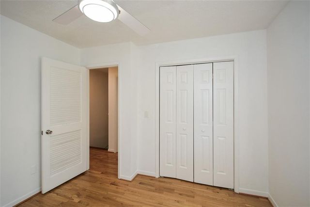 160 Timber Creek Lane SW, Marietta, GA 30060