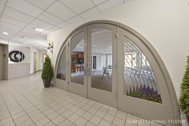 1 Renaissance Place 201, Palatine, IL 60067