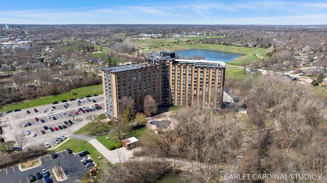 1 Renaissance Place 201, Palatine, IL 60067