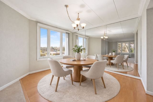 1 Renaissance Place 201, Palatine, IL 60067