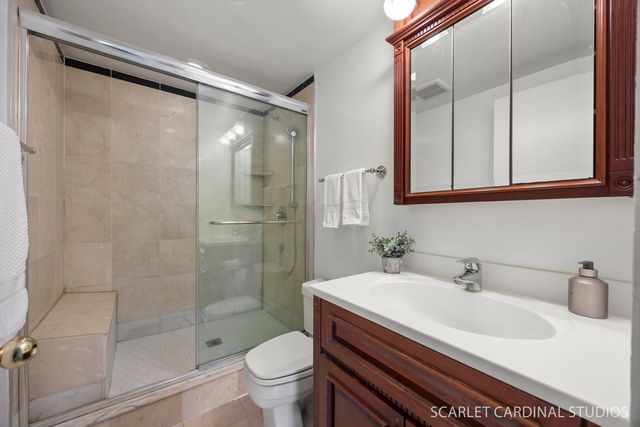 1 Renaissance Place 201, Palatine, IL 60067