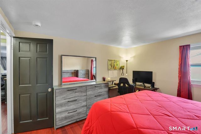 229 Woodhouse Avenue, Wallingford, CT 06492