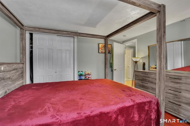 229 Woodhouse Avenue, Wallingford, CT 06492