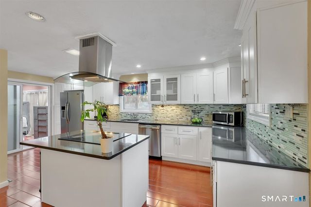 229 Woodhouse Avenue, Wallingford, CT 06492