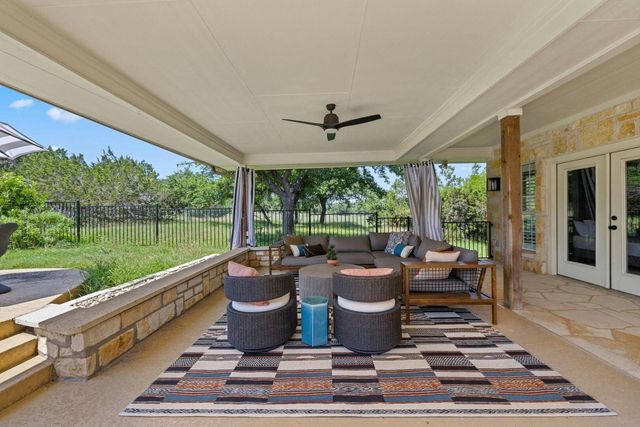 220 Sundance TRL, Dripping Springs, TX 78620