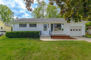 427 Pine STREET, Hartford, WI 53027