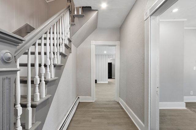 29 Bradstreet Ave, Haverhill, MA 01835