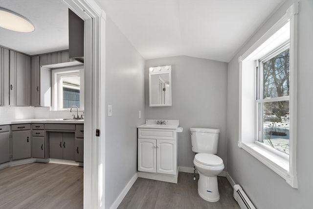 29 Bradstreet Ave, Haverhill, MA 01835