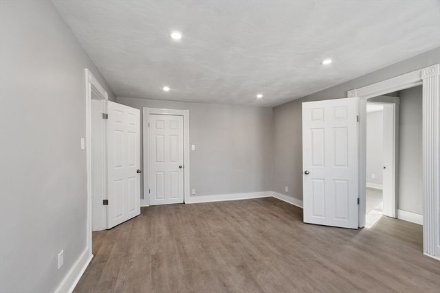 29 Bradstreet Ave, Haverhill, MA 01835