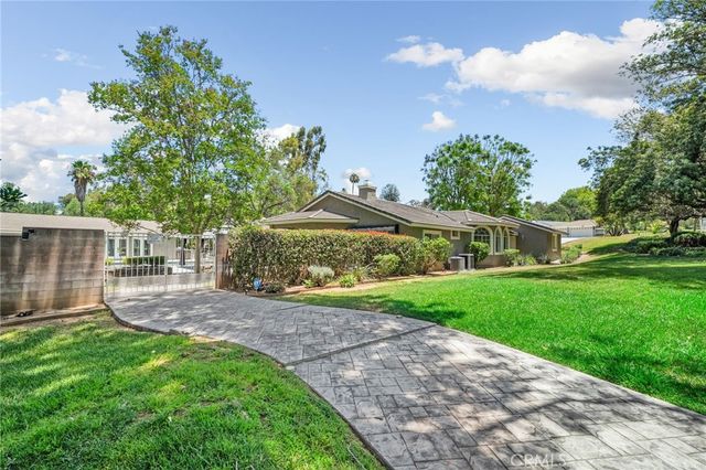 7455 Jola Drive, Riverside, CA 92506