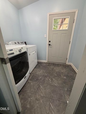 303 Hickory Drive, Chapel Hill, NC 27517