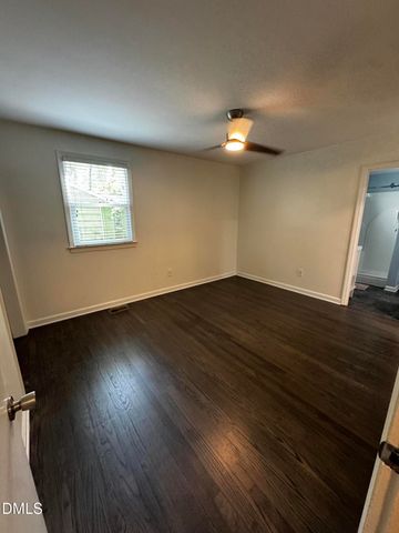 303 Hickory Drive, Chapel Hill, NC 27517